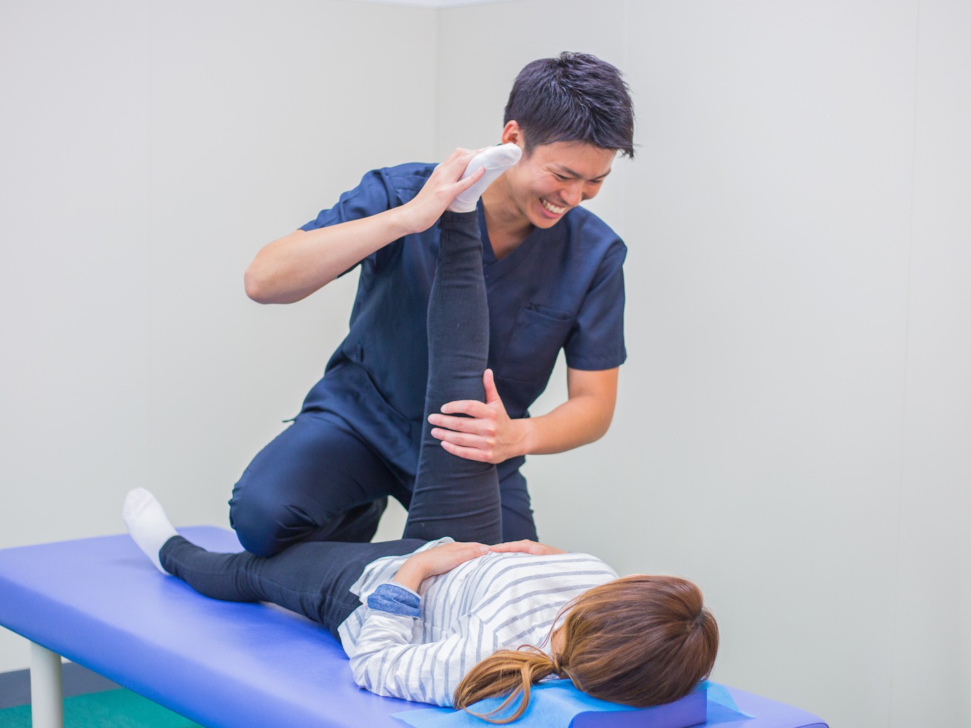 整体院の診療風景